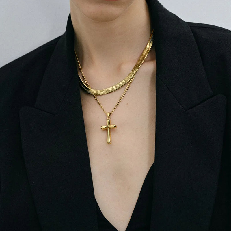 Women's Elegant Stainless Steel Cross Pendant Necklace