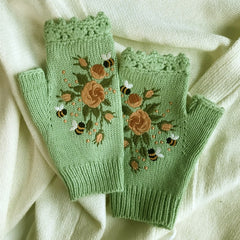 Autumn and Winter Embroidered Women's Warm Gloves