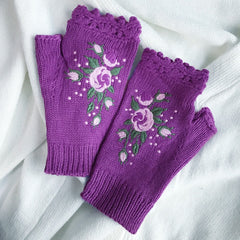 Autumn and Winter Embroidered Women's Warm Gloves