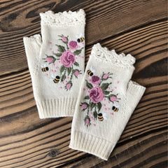Autumn and Winter Embroidered Women's Warm Gloves