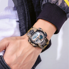 SKMEI 1723 Digital Luminous Display Men Waterproof Wristwatch