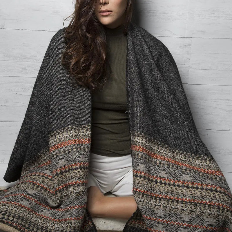 Women's Reversible Shawl